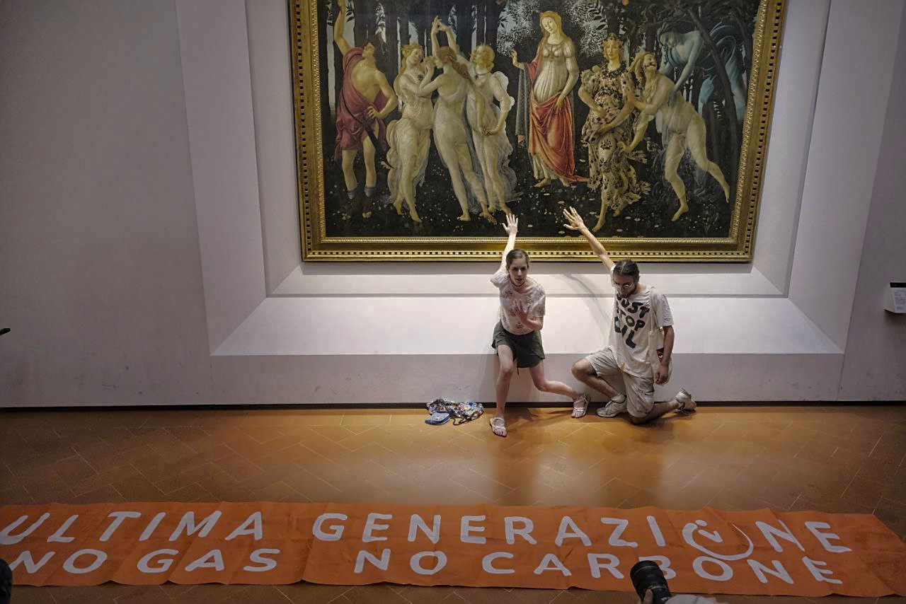 ultima-generazione-attivisti-clima-primavera-botticelli_FotoGoNews