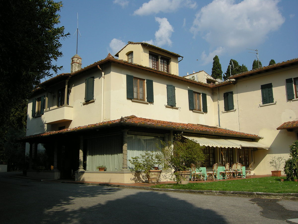 Villa_le_rondini_Foto Wikipedia